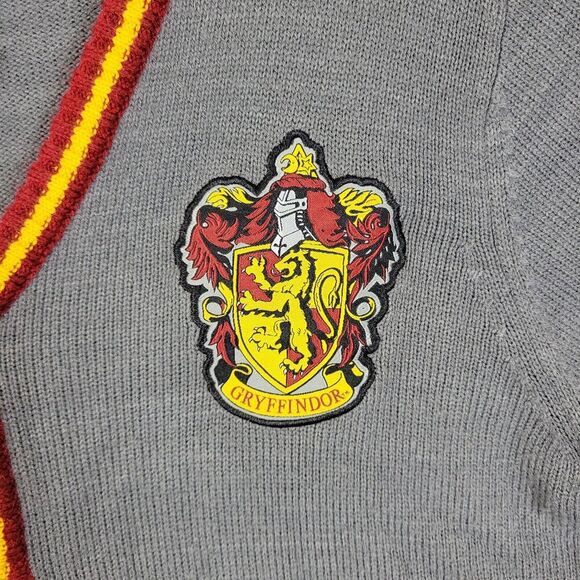 Wizarding World Harry Potter Sweater Adult Medium Gray Gryffindor Cardigan - Picture 2 of 13